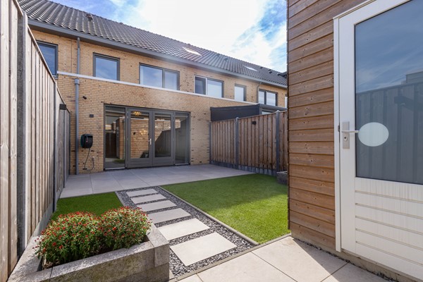 Medium property photo - Glanswier 26, 2371 KJ Roelofarendsveen